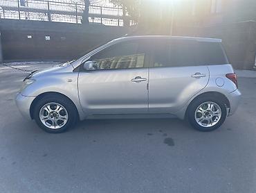 Toyota: Toyota ist: 2004 г., 1.3 л, Автомат, Бензин, Седан — 8