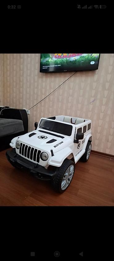 uşaq ucun makasin: Uşaq üçün elektrikli akkumulyator maşın – off-road tipli jeep model — 1