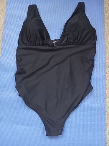 черный купальник бандо: Слитный купальник, Уплотненная чашка, США, цвет - Черный, XL (EU 42)