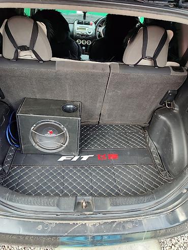 Honda: Honda Fit: 2005 г., 1.3 л, Вариатор, Бензин, Хэтчбэк — 10