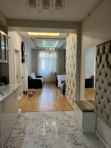 xacmazda kiraye evler ayliq: 2 otaqlı, Yeni tikili, 57 kv. m
