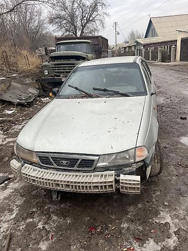 Унаа сатуу: Daewoo Nexia: 2006 г., 1.5 л, Кол менен иштөөчү, Бензин — 1