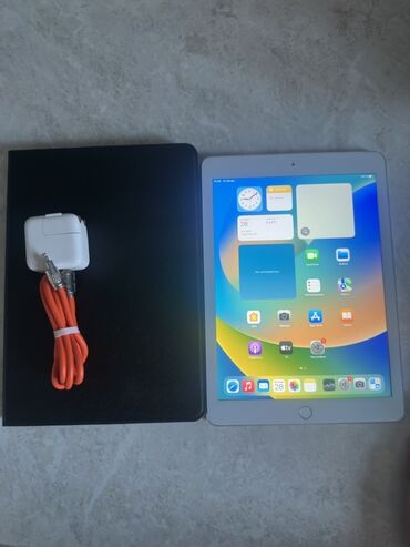 самый дешёвый ноутбук: Планшет, Apple, эс тутум 32 ГБ, 9" - 10", Wi-Fi, Жаңы, Классикалык түсү - Күмүш