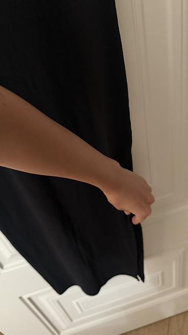 pulsuz masaj: Qara slip tipli qolsuz don. Geyinilməyib, yenidir. - Ölçü: 36 - Rəng — 4