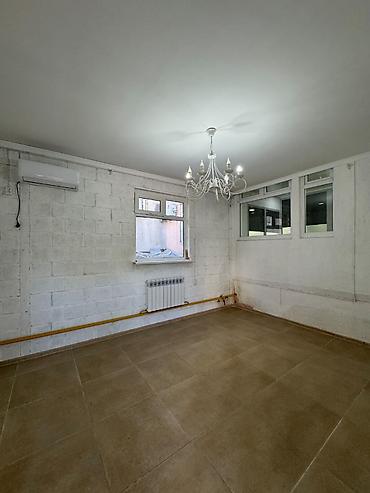 group: Продажа офисов 136 м², Без ремонта, Многоэтажное здание, 1 этаж — 8