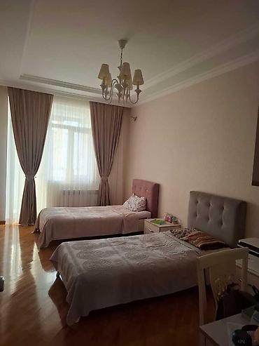 azadl: Binəqədi qəs., 3 otaqlı, Yeni tikili, m. Azadlıq Prospekti, 123 kv. m — 3