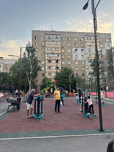 Продажа квартир: 5 и более комнат, 141 м², 106 серия, 1 этаж, Косметический ремонт — 15