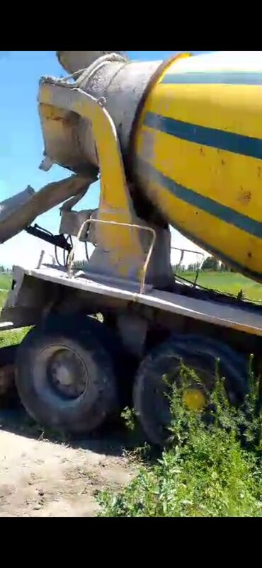 audi 2.5 дизель: Бетономешалка, Liebherr, 2012 г., 12 м3
