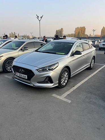 лексус is 2018: Hyundai Sonata: 2020 г., Бензин, Седан — 1