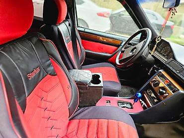 lacoste ətir: Mercedes-Benz E 230: 2.3 l | Sedan — 6