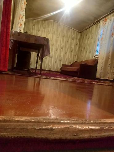gunluk arenda: Vagon satılır qiymet 5500 real alıcıya endirim olacaq Uzunu 9metr — 3