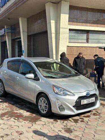 таиота виндом: Toyota Prius: 2016 г., 1.5 л, Автомат, Гибрид