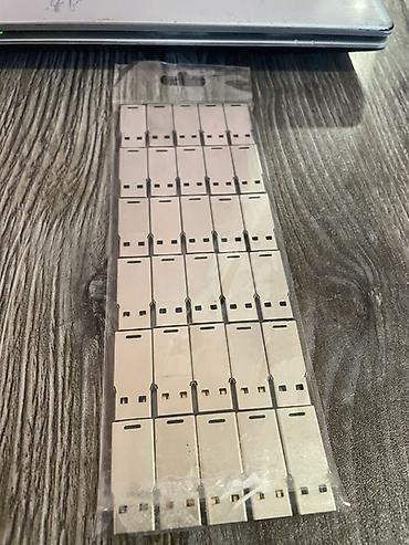 Masaüstü kompüterlər və komponentlər: Məhsul: USB flaş yaddaş korpusları (metal), kütləvi yığma və ya — 1