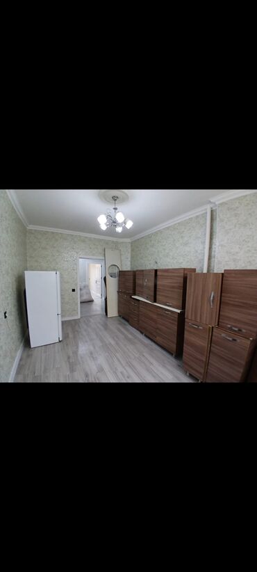 Mətbəx mebeli: Metbex mebeli 450 azn satilir‼️ustunde yalniz qaz verilir unvan hezi