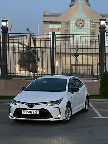 Сдаю Toyota Corolla, Посуточно, Без водителя, | Залог, Водительские права at lalafo.kg Сдаю Toyota Corolla, Посуточно, Без водителя, | Залог, Водительские права