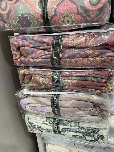 Шарфы, палантины: Пастельное белье Полатенца Одеяло Пледы Падушки Цена договорная в at lalafo.kg — 1 Шарфы, палантины: Пастельное белье Полатенца Одеяло Пледы Падушки Цена договорная в — 1