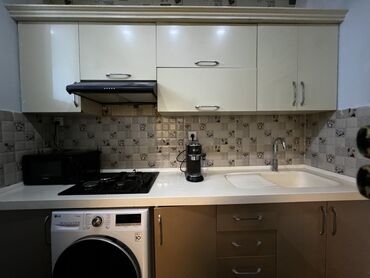 Sifarişlə mətbəx mebeli: Tecili! Metbex mebeli satilir! Ölçüler: uzunluq - 2,60 m, en - 60 sm -da lalafo.az — 16 Sifarişlə mətbəx mebeli: Tecili! Metbex mebeli satilir! Ölçüler: uzunluq - 2,60 m, en - 60 sm — 16