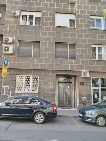 Prodaja stanova: Prodajem stan 90m2, ul. Vlajkoviceva 19, Stari grad. Starogradnja — 21