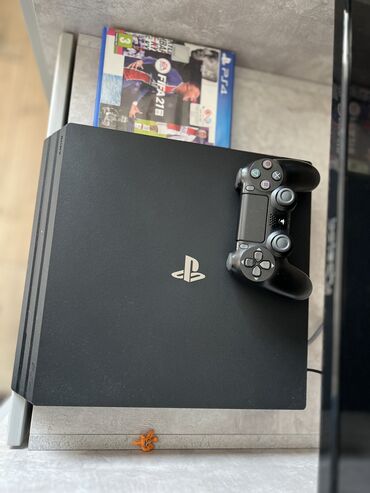 PS4 (Sony PlayStation 4): PlayStation 4pro 2tb 
Привезено с Японии