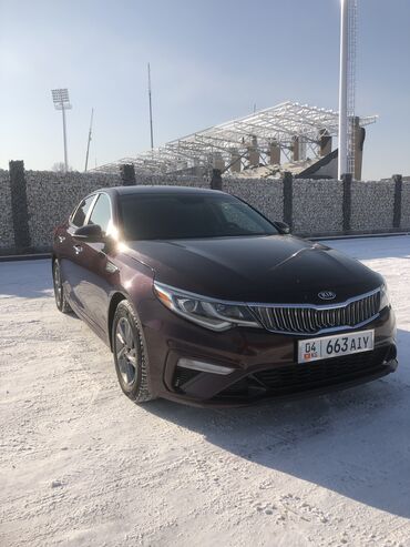 полированная машина: Kia Optima: 2019 г., 2.4 л, Робот, Бензин, Седан