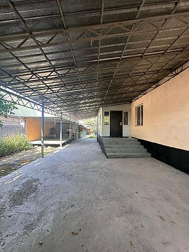 Продажа коттеджей и домов: Срочно продаётся дом мансардного типа 📍Калыс -Ордо /3 улица.1 — 4