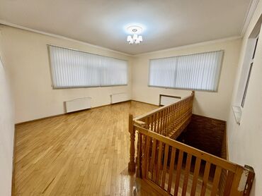 Mağazalar: Bileceride, Ploşad adlanan erazide Yahya Hüseynov küçesi 2 mertebeli — 19