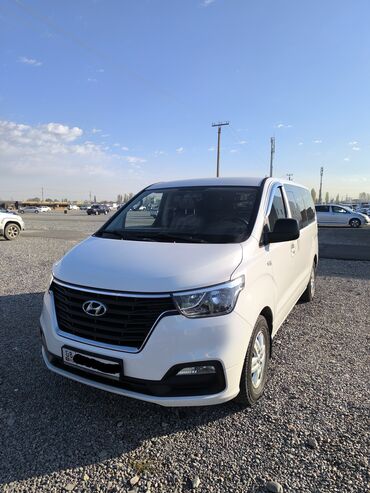 старекс минивен: Hyundai H-1 (Grand Starex): 2018 г., 2.5 л, Автомат, Дизель, Минивэн