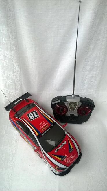 kola na daljinski: Na daljinski Mitsubishi ZX5, 27 mHz, 1:18 (25 cm), bez baterija(u auto