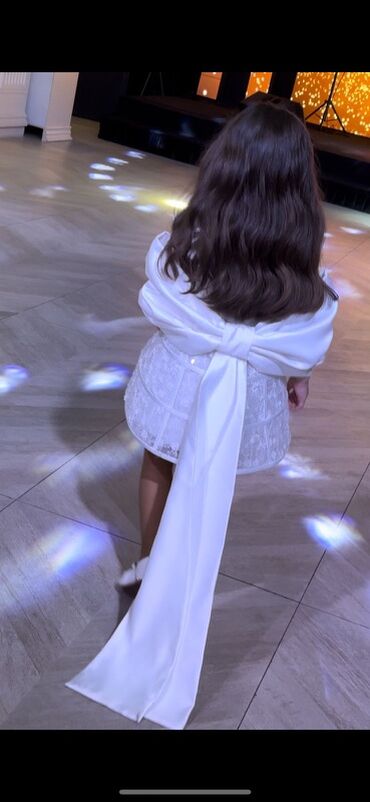 Bayram kostyumları: Uşaq üçün zərif ağ ziyafət/libas - Model: qısa ətəkli, korset üstlü — 5