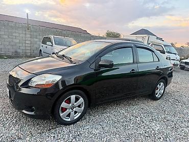 Toyota: Toyota Belta: 2009 г., Автомат, Бензин, Седан — 1