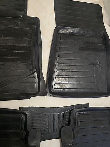 vaz 21: Avtomobil üçün ayaqaltı, İşlənmiş, Rezin, Mercedes W210, Ünvandan götürmə — 1