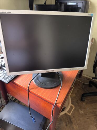 Kompüter ehtiyyat hissələri: Monitorlar