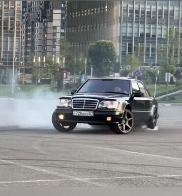 обвес w124: Mercedes-Benz W124: 2.2 л, Бензин