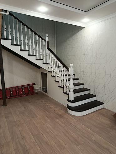 Деревянные лестницы: Деревянная лестница Для дома, Форма лестницы: П-образная — 2