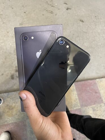 Apple iPhone: IPhone 8, 64 ГБ, Black Titanium, Отпечаток пальца