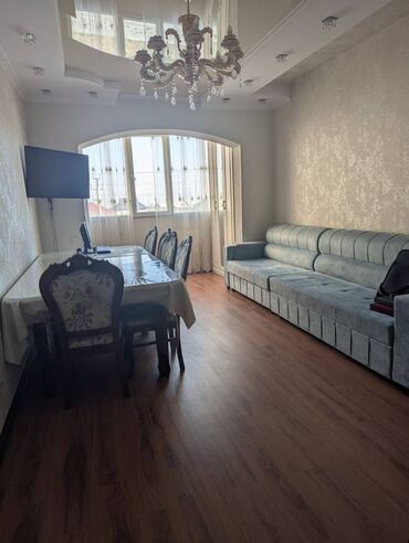 дом 106 серия: 3 комнаты, 78 м², 106 серия улучшенная, 2 этаж, Евроремонт