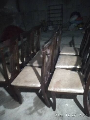 Стулья для зала: Стул для зала, Б/у, Дерево — 13