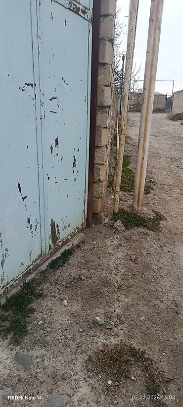 Həyət evləri və villaların satışı: Satılır: həyət evi Təsvir: - Bir mərtəbəli, beton/daş konstruksiyalı — 10