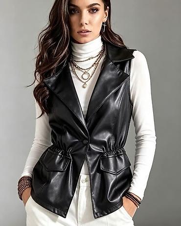 Prsluk: 2400 dinara
S M L