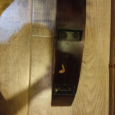 Ev saatları: Divar saatları, Mexaniki, Mayatnik — 10