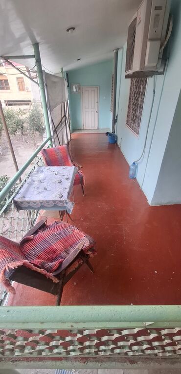 Həyət evləri və villaların satışı: Qaraçuxur qəs. 4 otaqlı, 160 kv. m, Kredit yoxdur, Orta təmir -da lalafo.az — 20 Həyət evləri və villaların satışı: Qaraçuxur qəs. 4 otaqlı, 160 kv. m, Kredit yoxdur, Orta təmir — 20