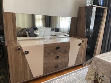 Açılan, 3 qapılı Düz dolab, Servant, Türkiyə
