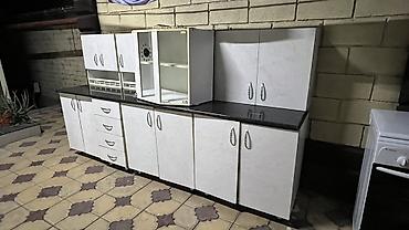 Кухонный гарнитур, Б/у, цвет - Белый, ДСП at lalafo.kg Кухонный гарнитур, Б/у, цвет - Белый, ДСП