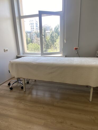 московская исанова: Сдаю Кабинет в салоне, 18 м², Для бровиста, Для лешмейкера