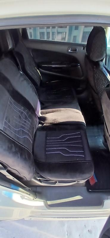 Honda: Honda Stream: 2003 г., 1.7 л, Автомат, Бензин, Универсал — 9