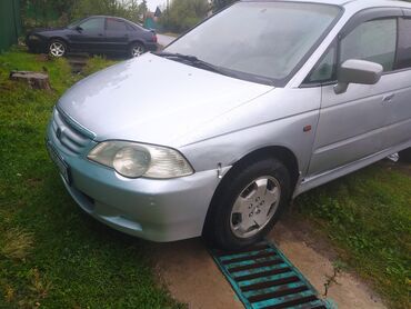 продаю авто фит: Honda Odyssey: 2001 г., 2.3 л, Типтроник, Бензин, Минивэн