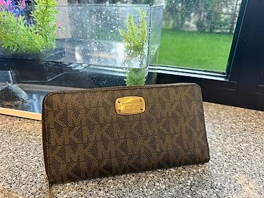 кошелек клатч: Клатч Michael Kors ! C официального магазина! В превосходном — 1