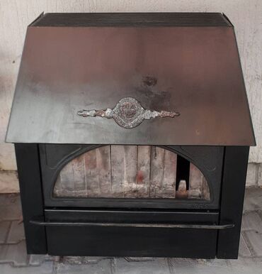 stolica lezaljka za plazu: Energy source: Firewood and coal, Upotrebljenо, Customer pickup