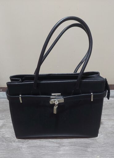 guess srbija torbe: Elegantna torbica