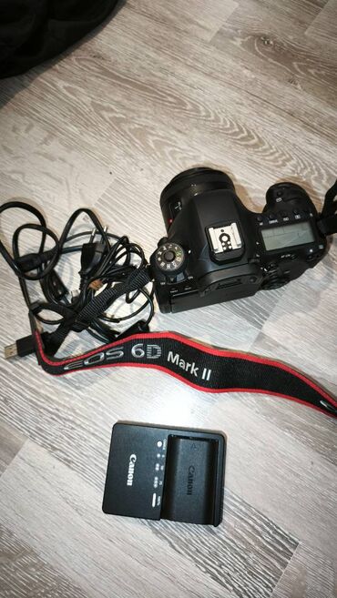 canon 6d mark 2: Canon 6d mark II və 50mm STM lens tam işləl vəziyyətdə. Heç bir